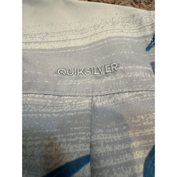 Quiksilver Waterman Fishing Marlin Button Up Shirt NWT Men's Small - Picture 6 of 8